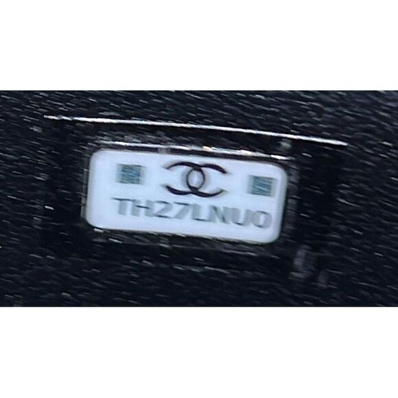 Chanel CC Woven Logo Handle Vanity Case with Chain Quilted Lambskin with Crystal - Picture 6 of 6